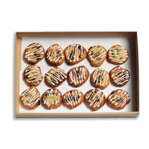 Mini Cinnamon Scroll Platter